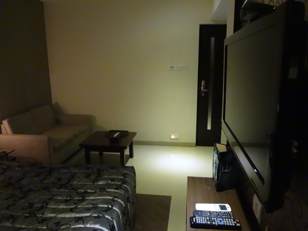 Hotel Capitol Thane Εξωτερικό φωτογραφία