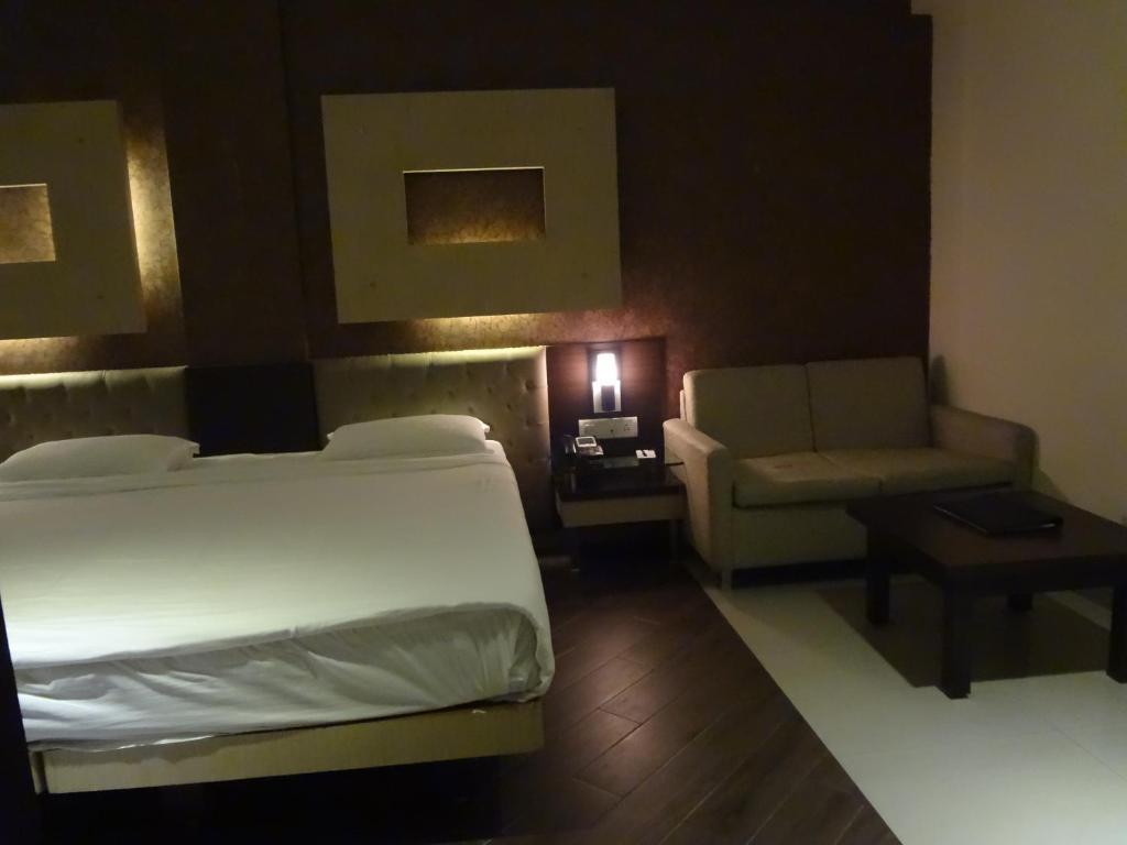 Hotel Capitol Thane Δωμάτιο φωτογραφία