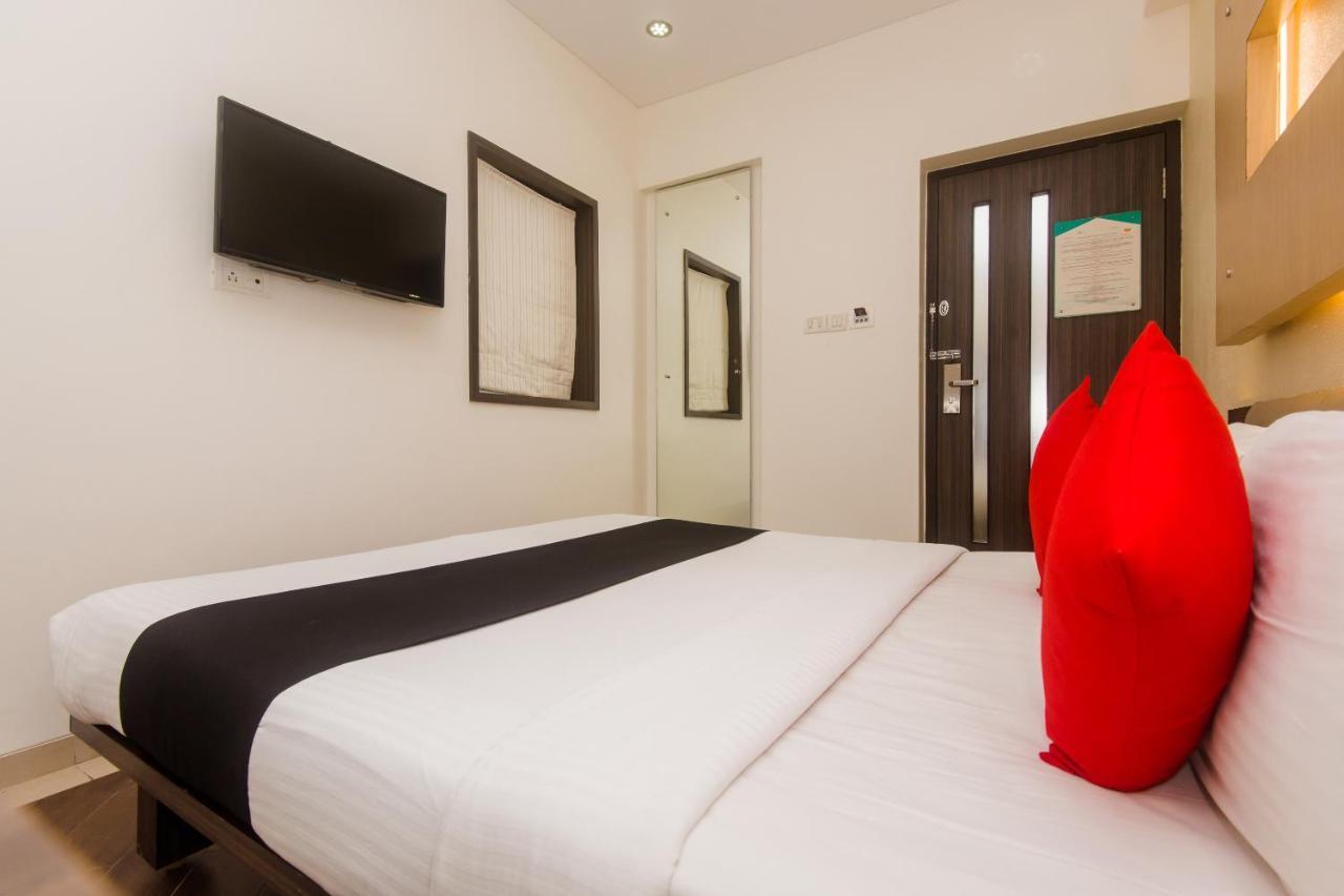Hotel Capitol Thane Εξωτερικό φωτογραφία